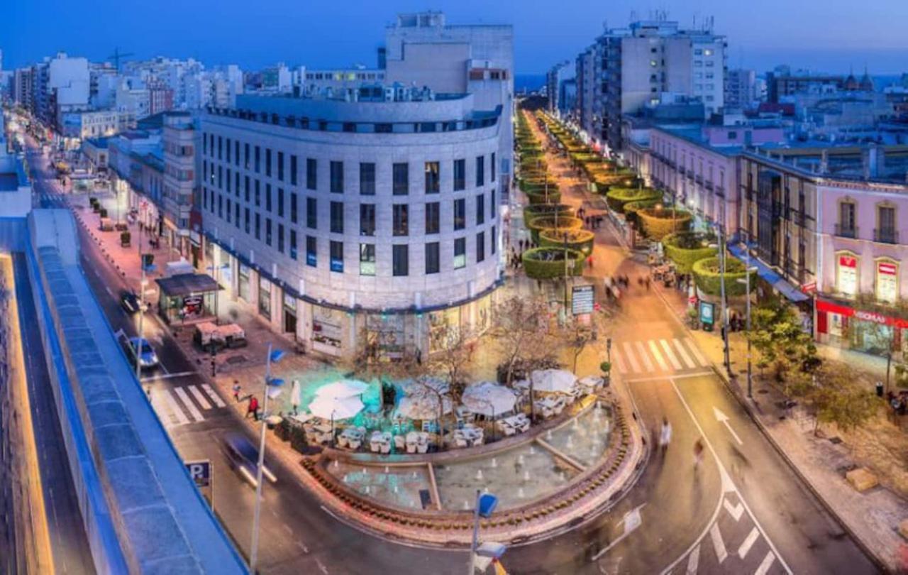 Expoholidays - Plaza Santa Rita Almería Buitenkant foto